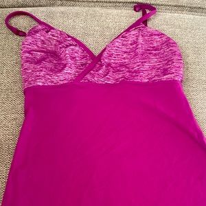 🍋Lululemon size 8 women’s tank✨
